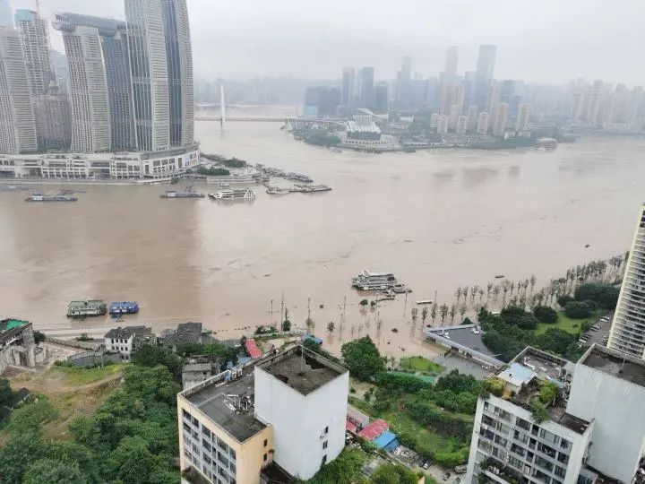 重庆洪峰实时动态