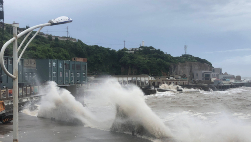 “黑格比台风新动向，风雨同舟迎挑战」